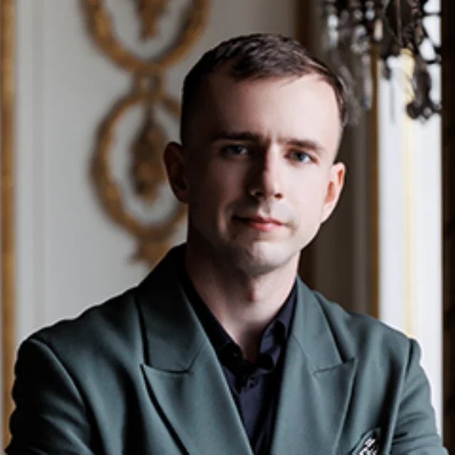 Глеб Желтов